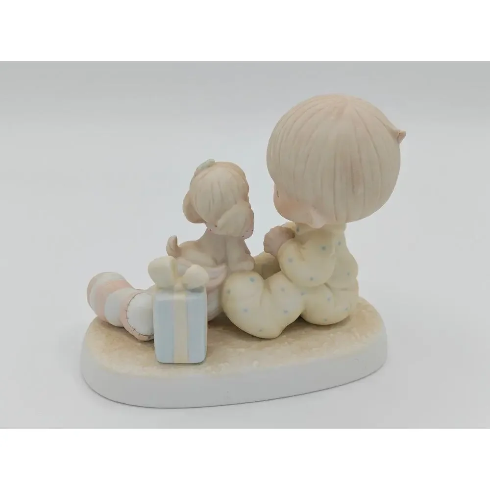 Precious Moments The Greatest Gift Is A Friend Figurine 1987 Enesco 109231 PMS